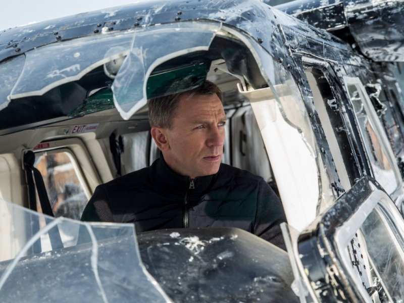Рецензия к фильму "007: СПЕКТР" 2015 Рецензия к фильму "007: СПЕКТР" 2015