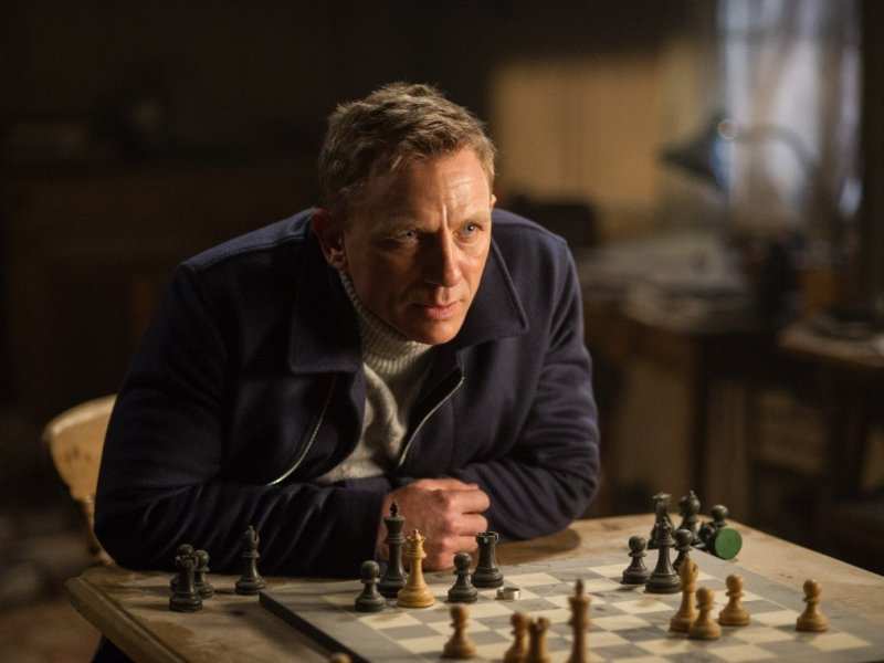 Рецензия к фильму "007: СПЕКТР" 2015 Рецензия к фильму "007: СПЕКТР" 2015